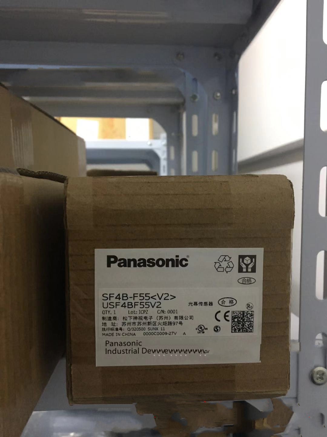 松下Panasonic神視光幕傳感器SF4B-F23（V2）全新原裝正品